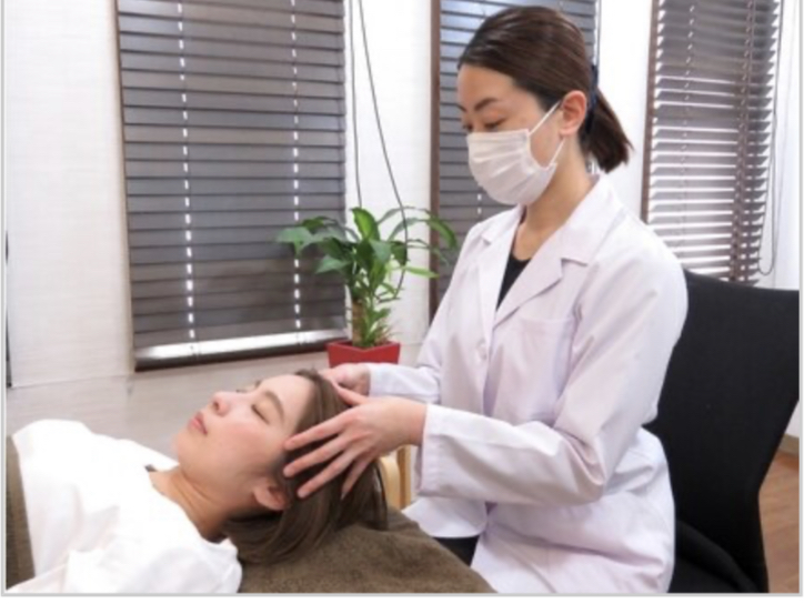 .ヘッド整体サロン