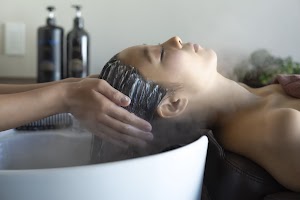 ヘッドコンシェルジュ 茶屋町店